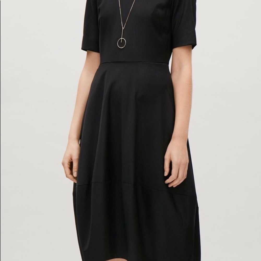 COS Cocoon Dress, Midi BLK